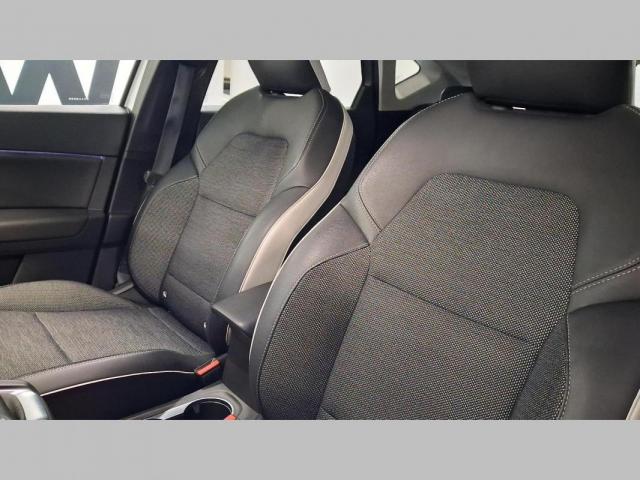 Renault Captur image 3