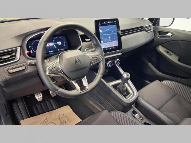 Renault Clio image 6