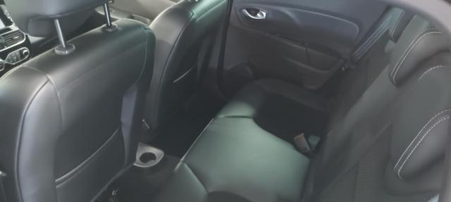 Renault Clio image 9