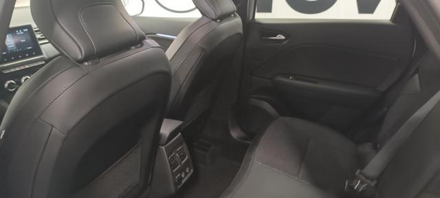 Renault Captur image 8