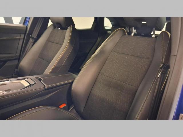 Renault Austral image 9