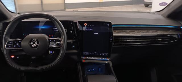 Renault Austral image 9