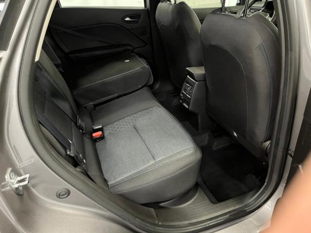 Renault Captur image 6