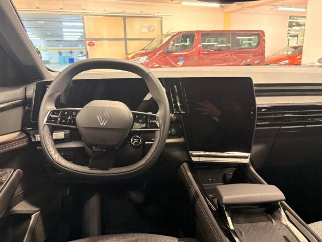 Renault Rafale image 2