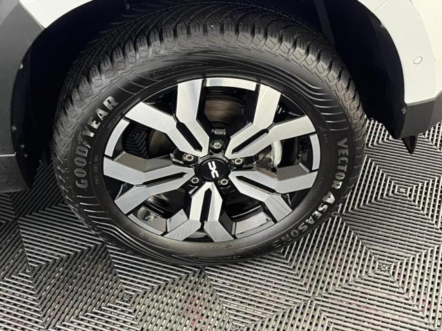 Dacia Duster image 5