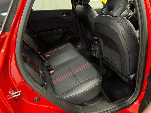 Renault Captur image 8