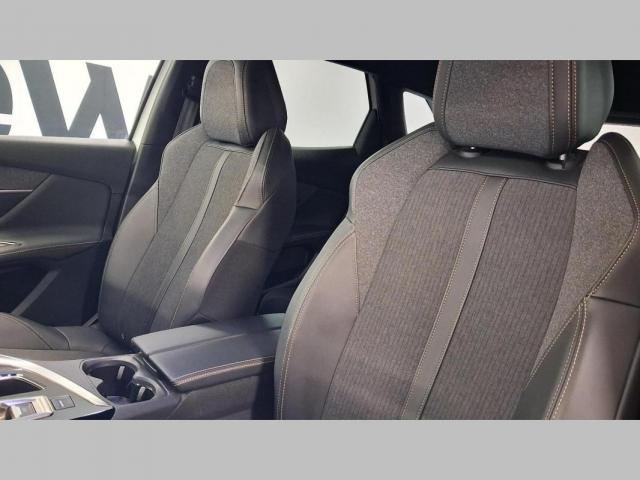 Peugeot 3008 image 7