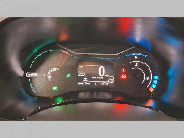 Dacia Spring image 2