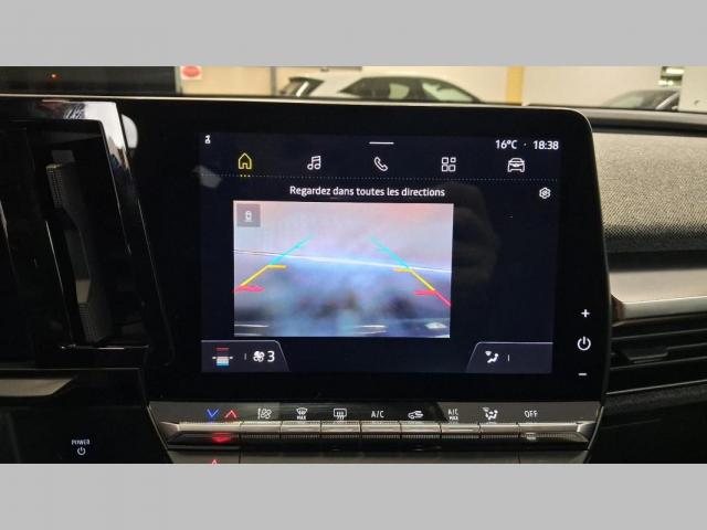 Renault Mégane E-Tech image 3