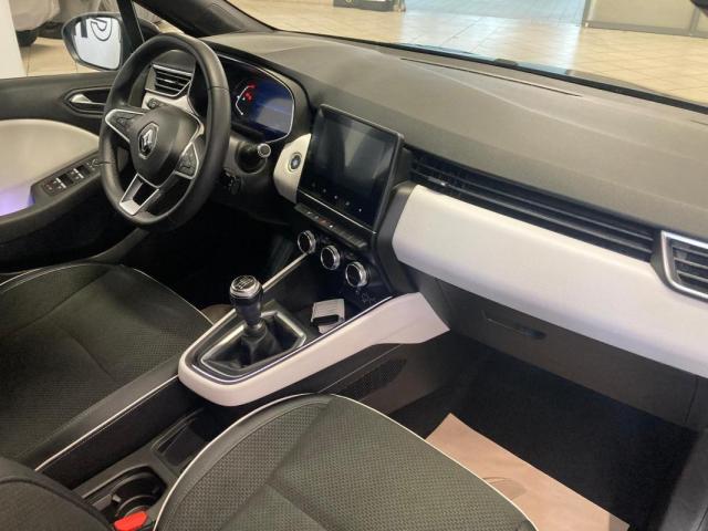 Renault Clio image 4