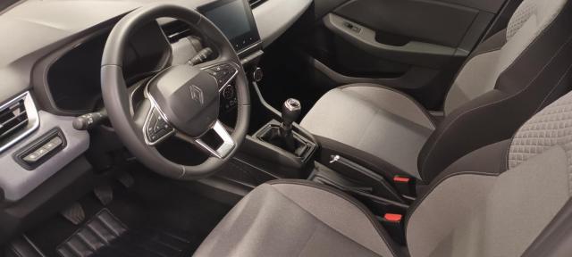 Renault Clio image 6