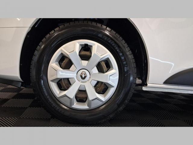 Renault Trafic image 2