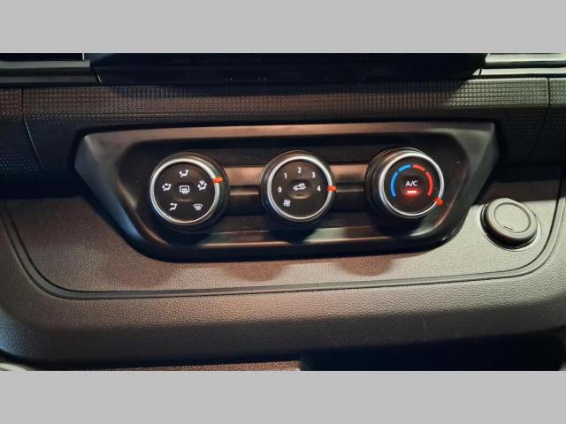 Renault Trafic image 1