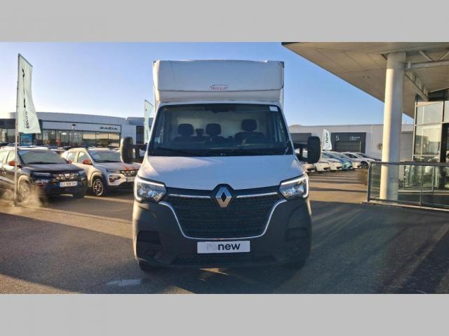 Renault Master image 2