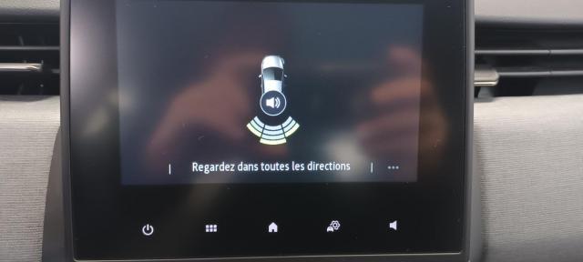 Renault Clio image 1