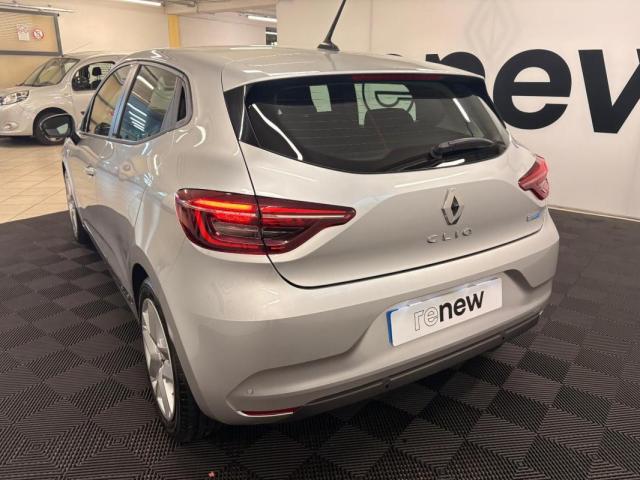 Renault Clio image 2