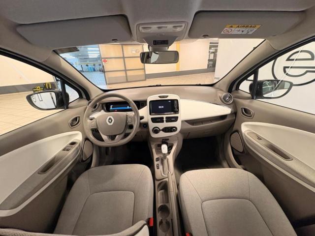 Renault Zoe image 8