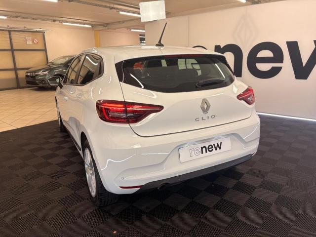 Renault Clio image 2