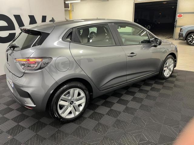 Renault Clio image 7