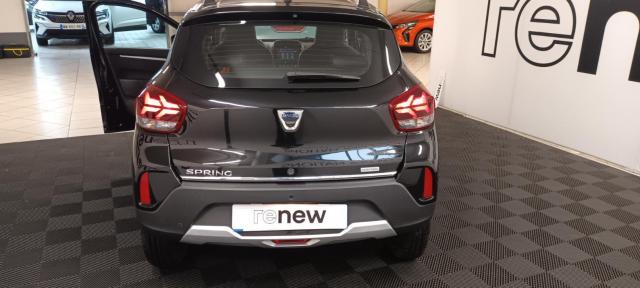 Dacia Spring image 2