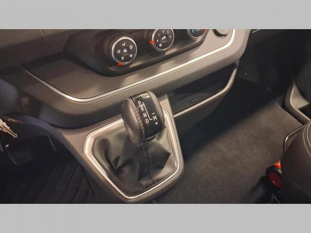 Renault Trafic image 7