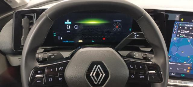 Renault Mégane E-Tech image 1