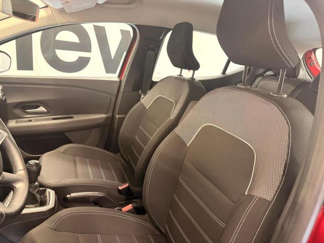 Dacia Sandero image 8