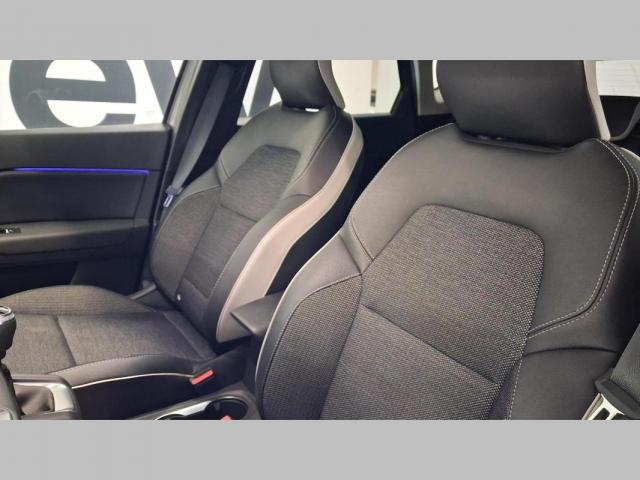 Renault Captur image 5