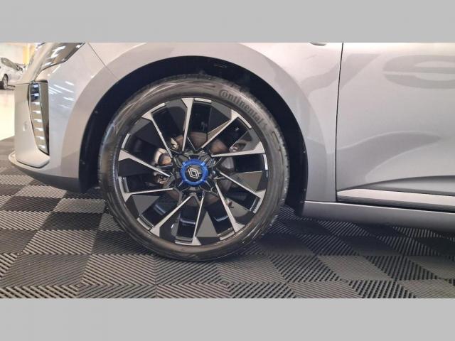 Renault Clio image 9