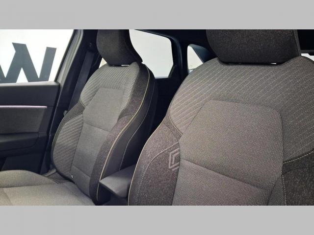 Renault Symbioz image 2