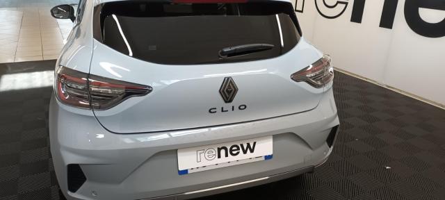 Renault Clio image 9