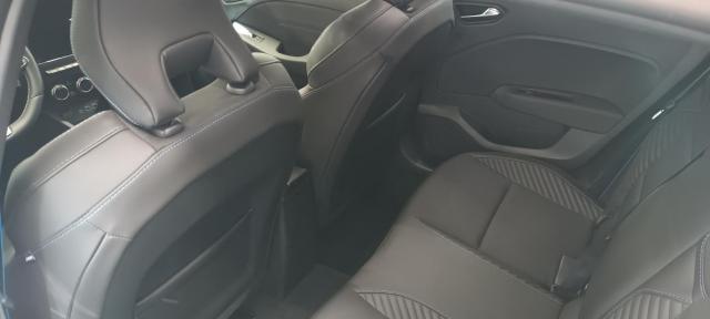 Renault Clio image 8