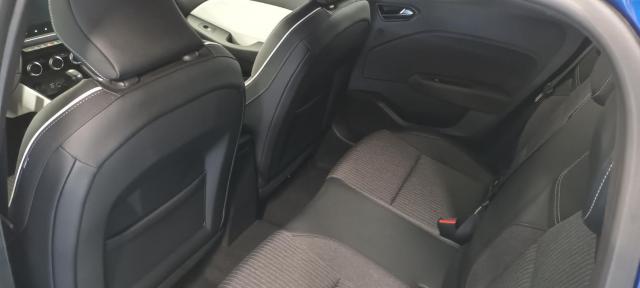 Renault Clio image 1