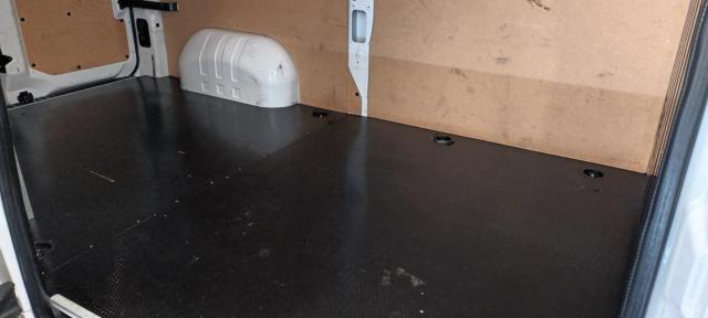 Renault Master image 8