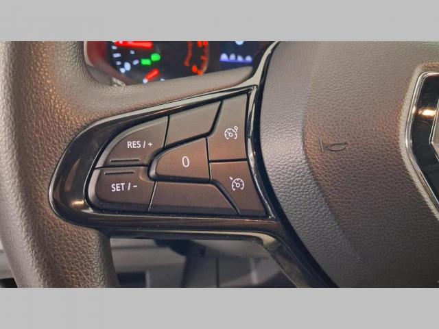 Renault Trafic image 9