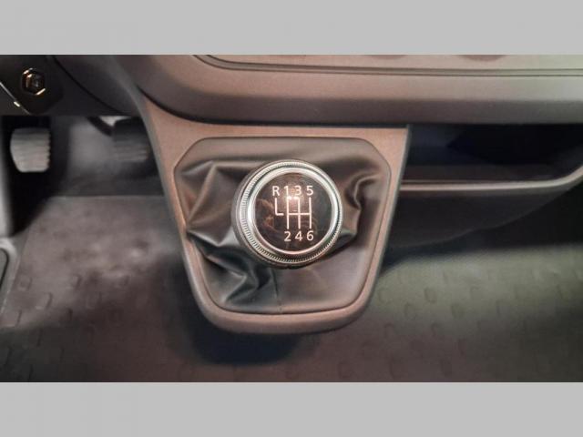 Renault Trafic image 5