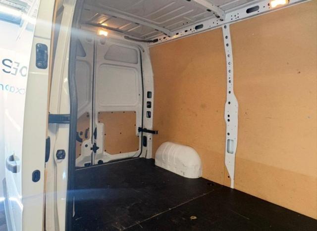 Renault Master image 7