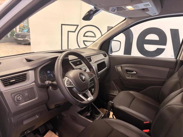 Renault Express Van image 3