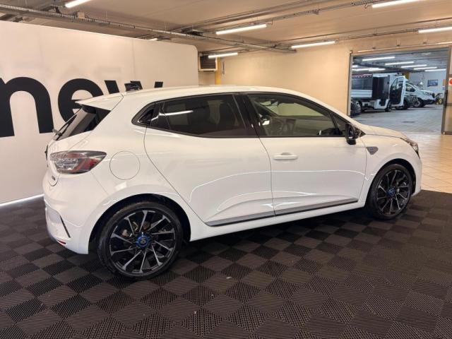 Renault Clio image 6