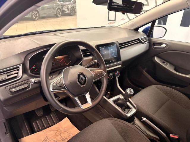 Renault Clio image 6