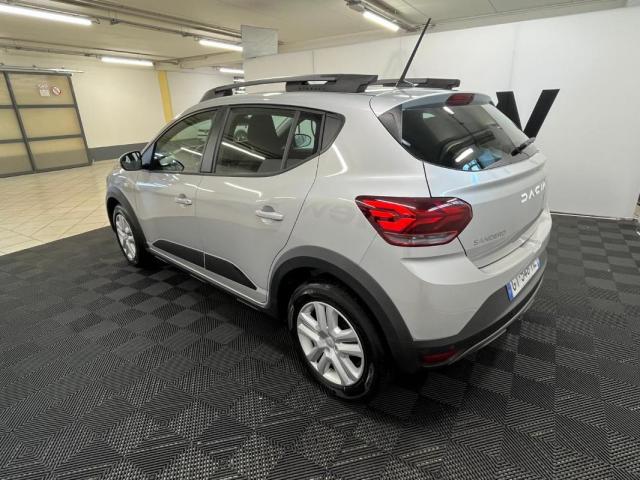 Dacia Sandero image 8