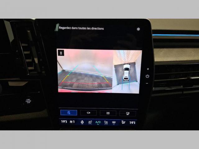 Renault Rafale image 9