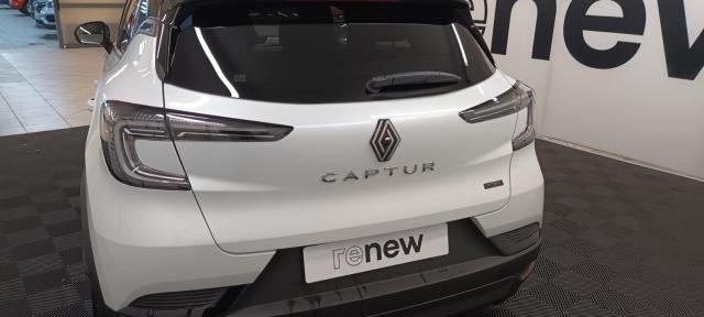 Renault Captur image 2