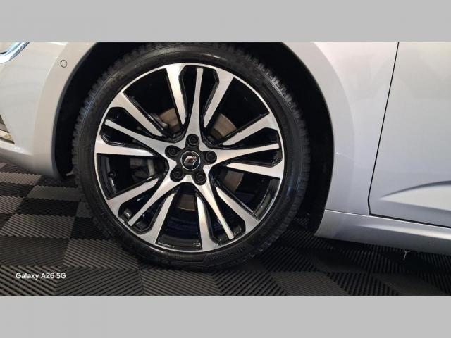 Renault Talisman Estate image 8