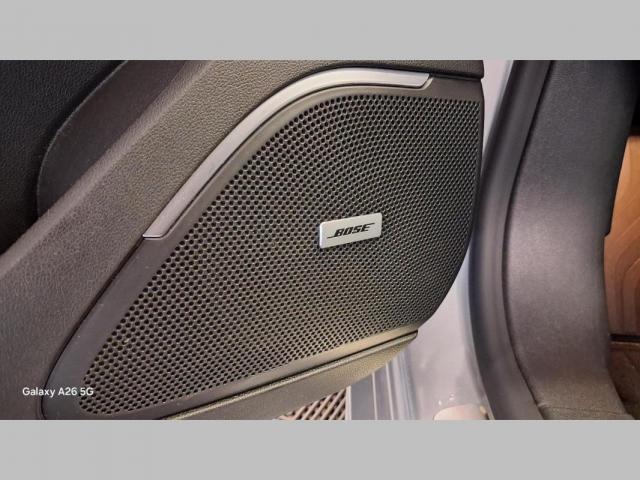 Renault Talisman Estate image 4