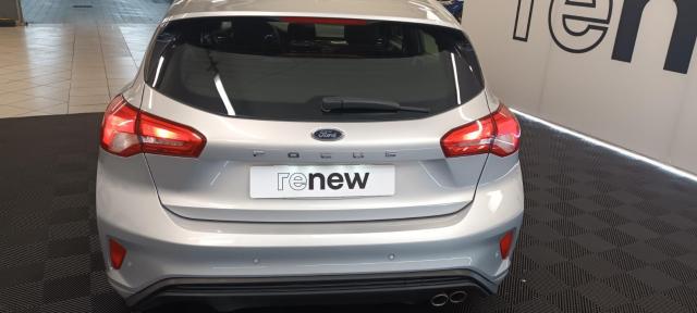 Ford Focus image 4