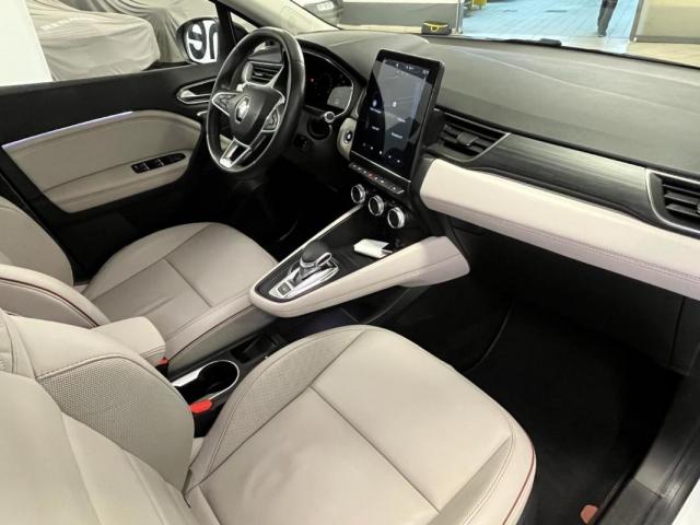 Renault Captur image 8