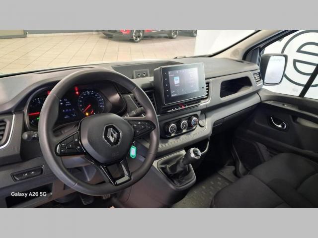 Renault Trafic image 7