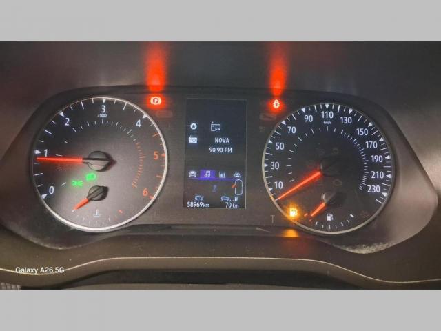 Renault Trafic image 2