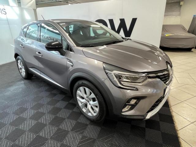 Renault Captur image 1